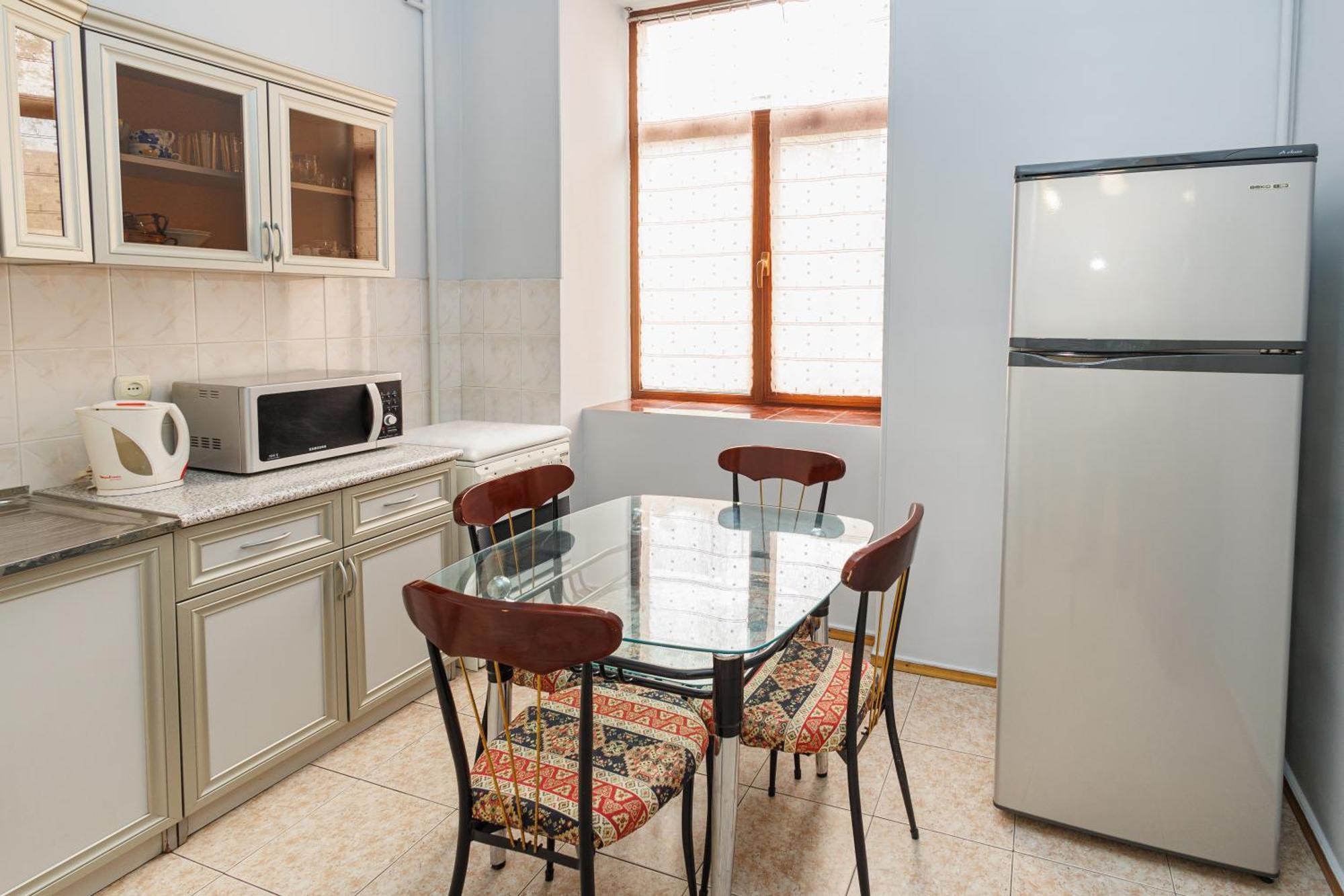 Apartments On Paronyan 15 Yerevan Exterior photo